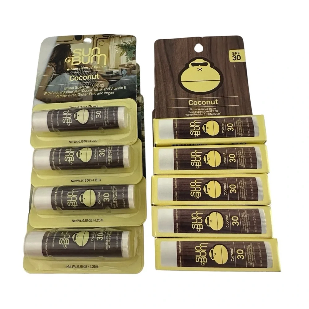 Sunbum lip balm (9) SPF 30 coconut new in box‎